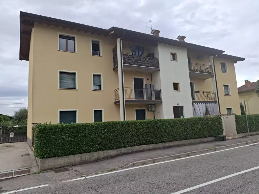 Immagine 1 di Appartamento in vendita  in via trieste a Palazzolo Sull'oglio