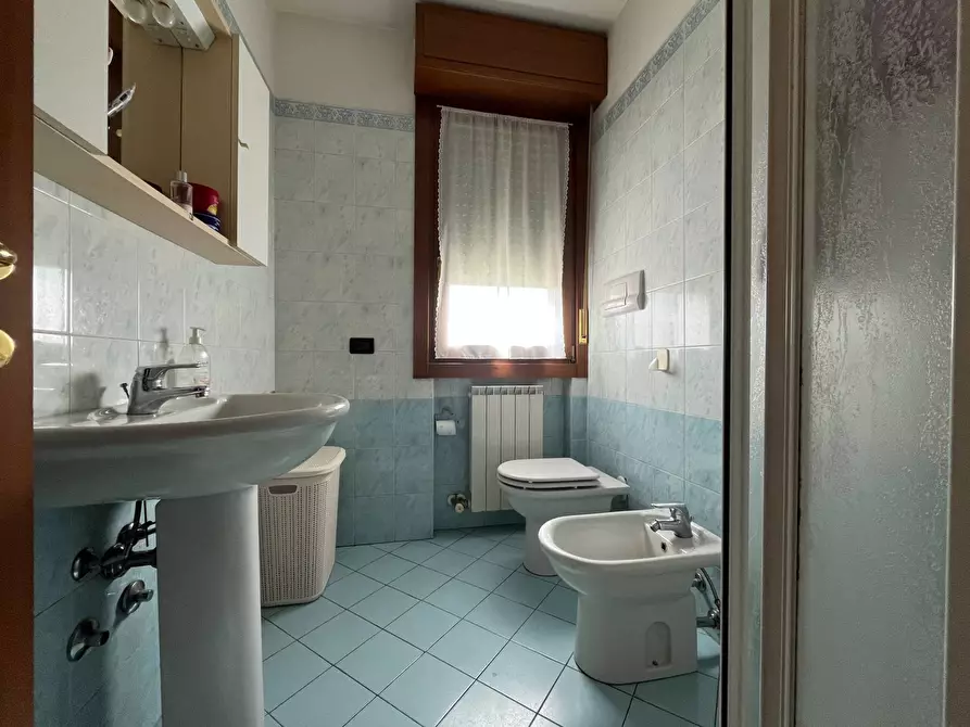 Immagine 7 di Appartamento in vendita  in via trieste a Palazzolo Sull'oglio