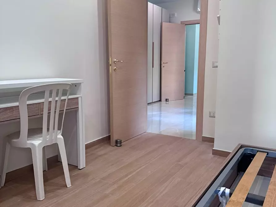 Immagine 8 di Appartamento in affitto  in Viale Degli Eucalipti 14 a Salerno