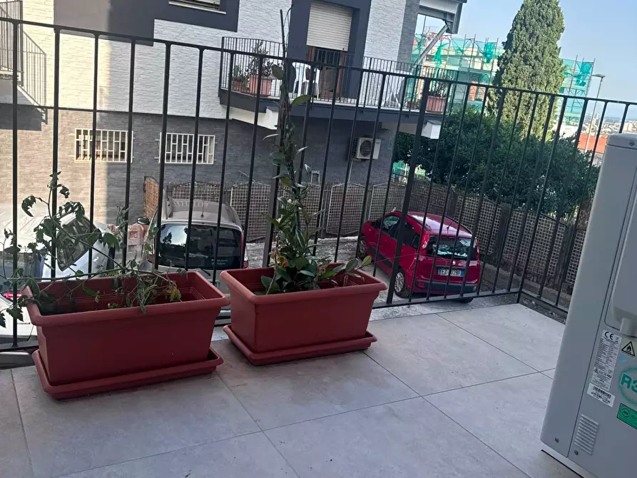 Immagine 15 di Appartamento in affitto  in Viale Degli Eucalipti 14 a Salerno