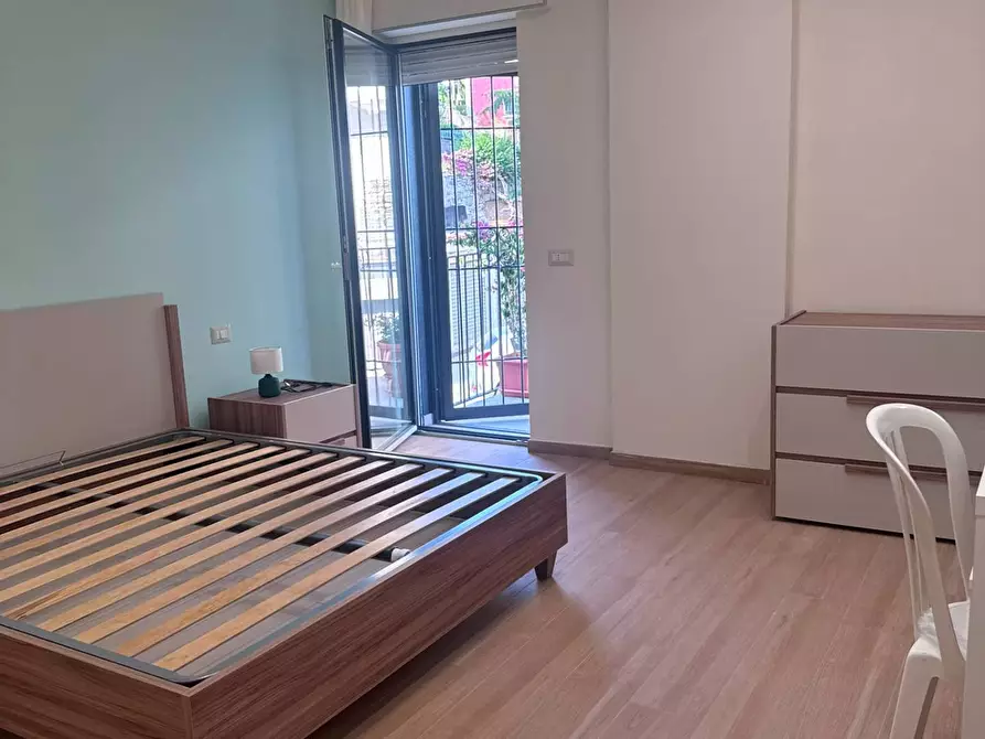 Immagine 9 di Appartamento in affitto  in Viale Degli Eucalipti 14 a Salerno
