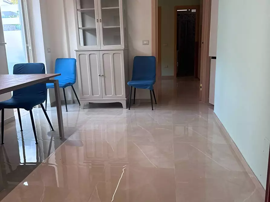 Immagine 4 di Appartamento in affitto  in Viale Degli Eucalipti 14 a Salerno