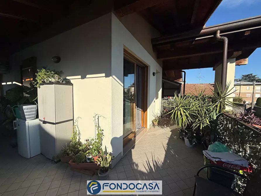 Immagine 1 di Appartamento in vendita  a Rovato