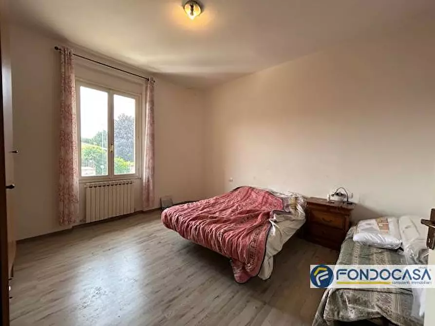 Immagine 11 di Appartamento in vendita  a Rovato