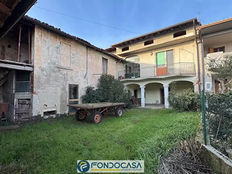 Immagine 1 di Rustico / casale in vendita  a Rovato
