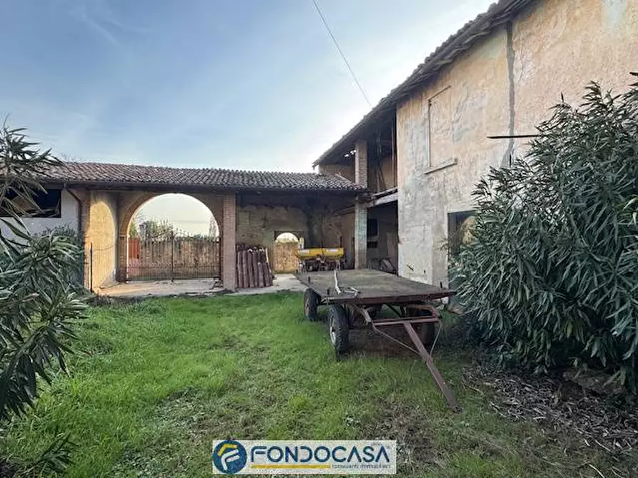 Immagine 3 di Rustico / casale in vendita  a Rovato