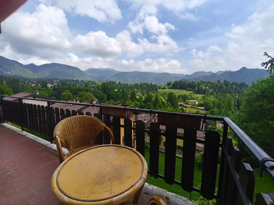 Immagine 13 di Appartamento in vendita  in Via Cluren 4 a Ardesio