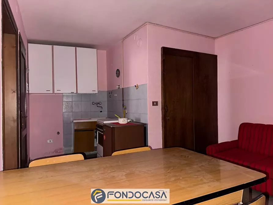 Immagine 6 di Appartamento in vendita  a Breno