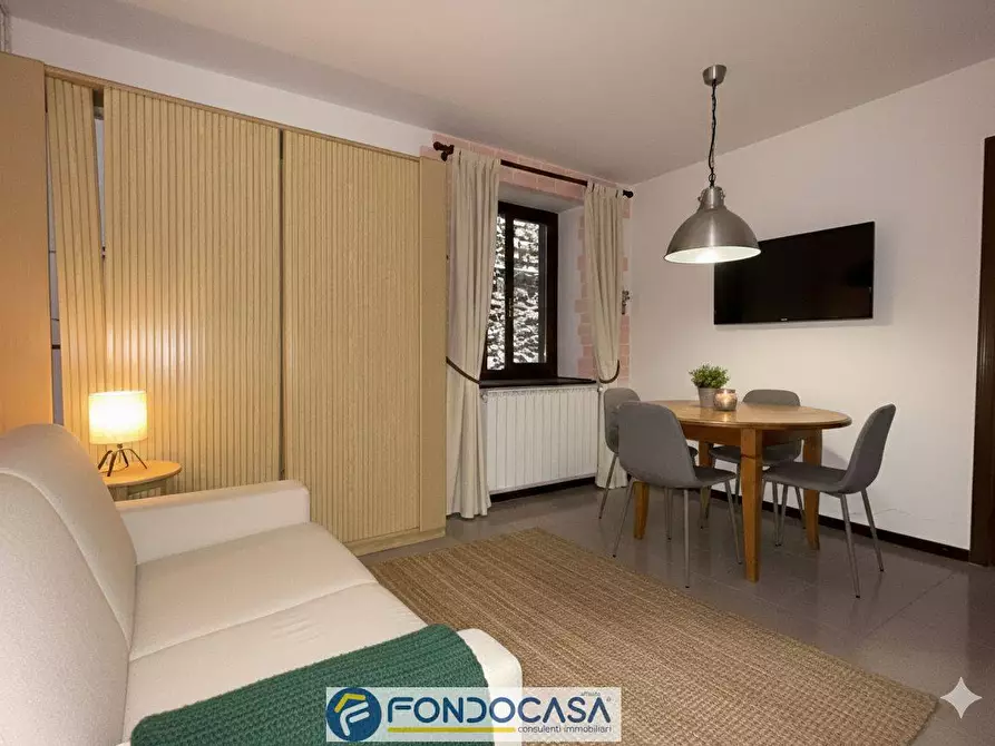 Immagine 4 di Appartamento in vendita  a Breno