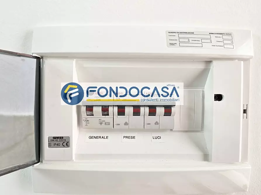 Immagine 21 di Casa indipendente in affitto  in via dè templari 47 a Brindisi