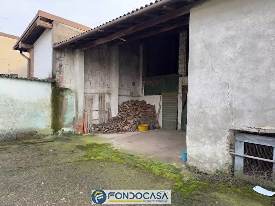 Immagine 3 di Rustico / casale in vendita  a Adro