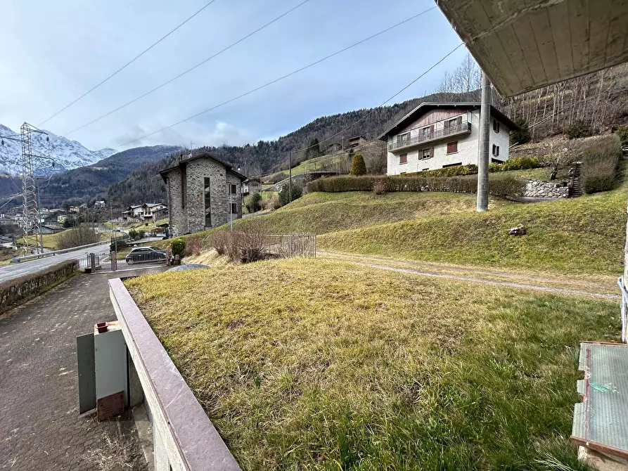 Immagine 10 di Appartamento in vendita  in Via Oneta a Ardesio