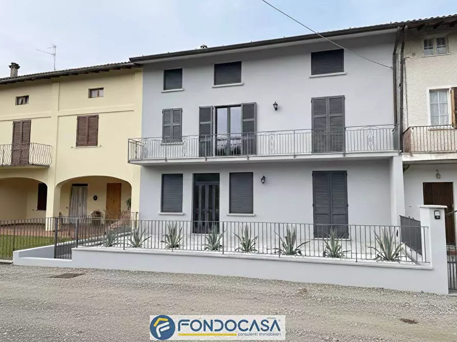 Immagine 2 di Appartamento in vendita  a Cazzago San Martino