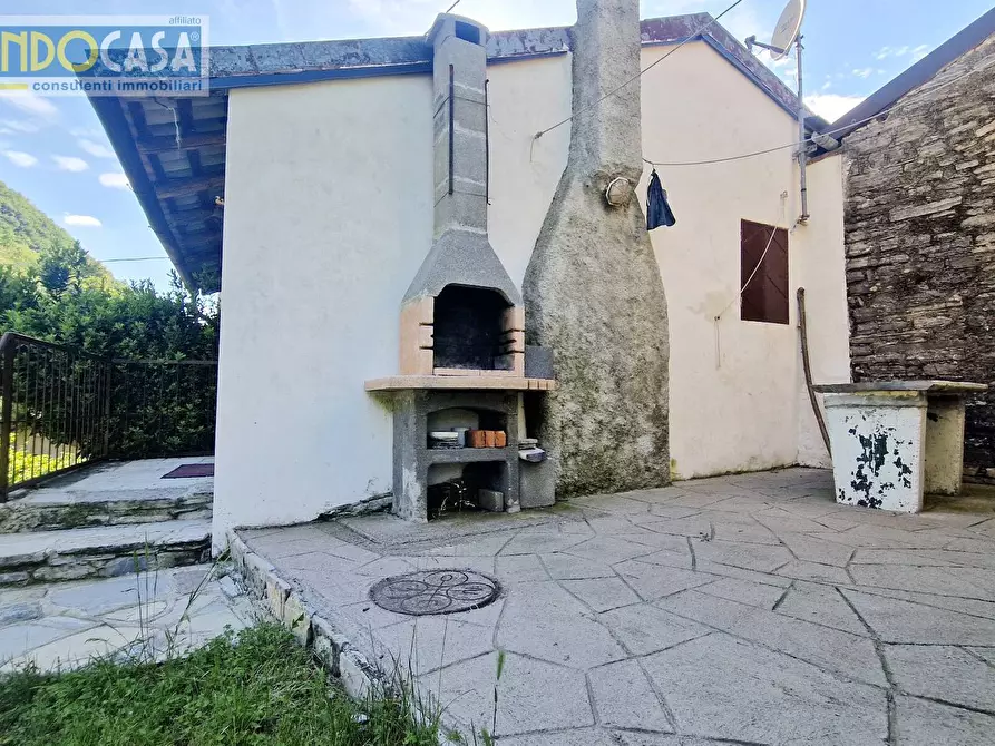 Immagine 4 di Casa semindipendente in vendita  in montepiatto a Bizzarone