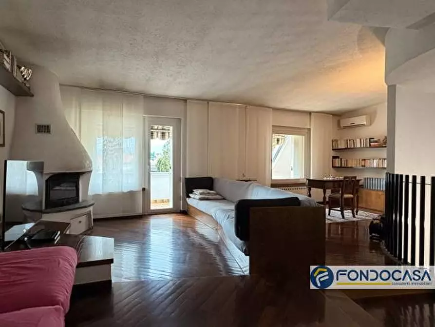 Immagine 5 di Appartamento in vendita  a Azzano San Paolo