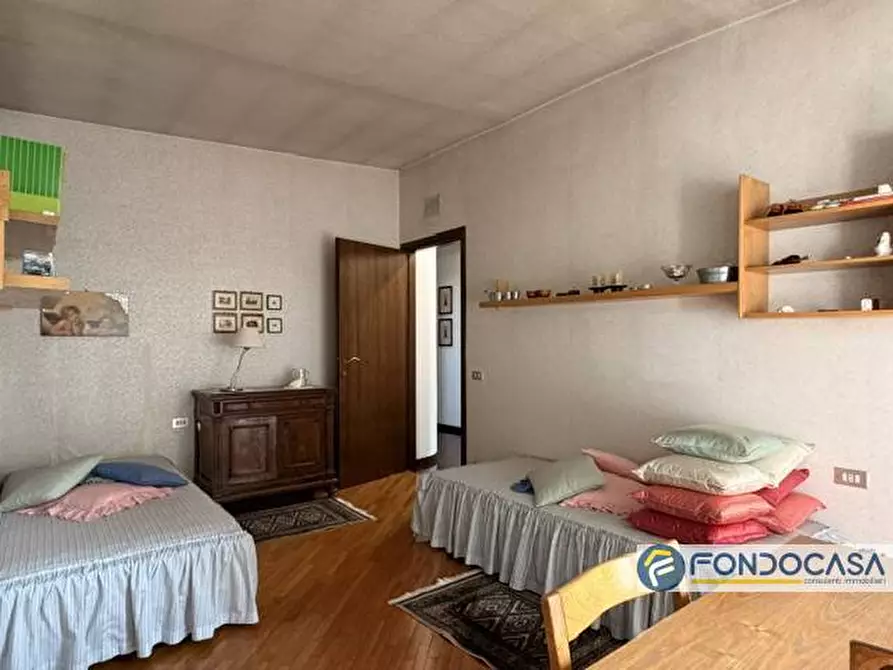 Immagine 27 di Appartamento in vendita  a Azzano San Paolo