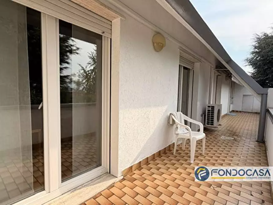 Immagine 1 di Appartamento in vendita  a Azzano San Paolo