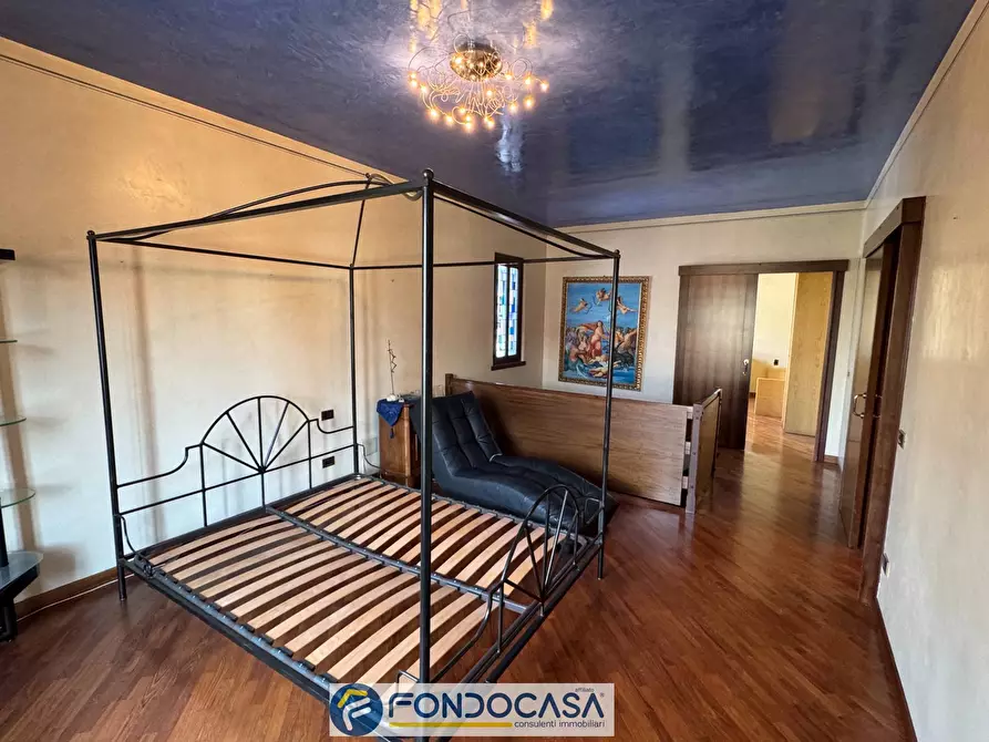 Immagine 15 di Villa in vendita  a Travagliato