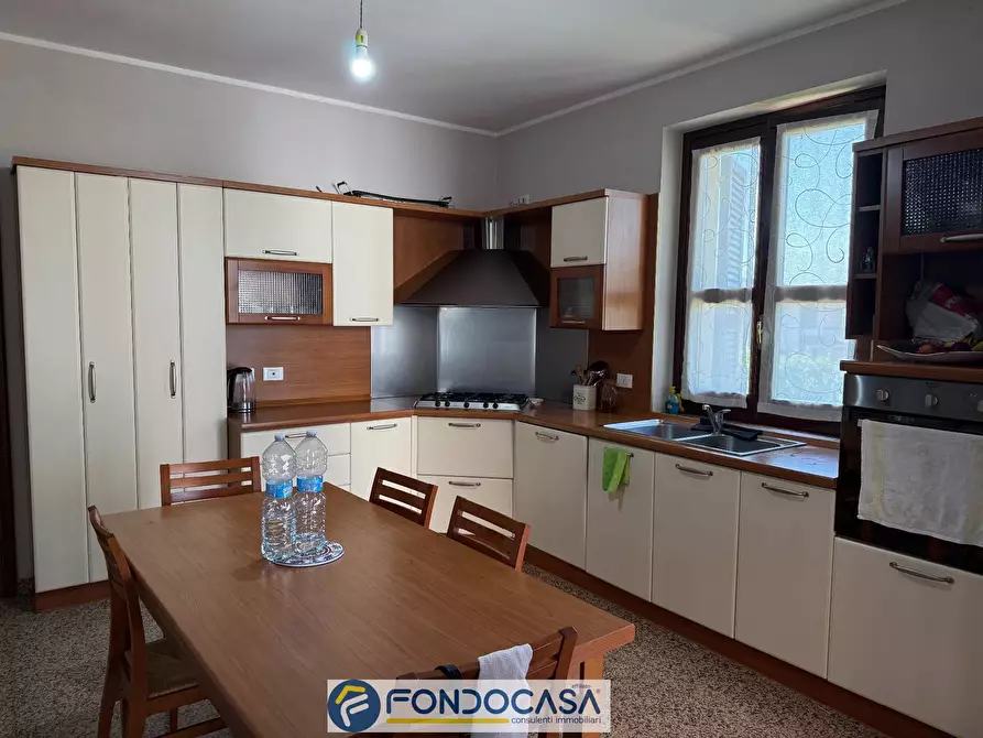 Immagine 9 di Villa in vendita  19 a Travagliato