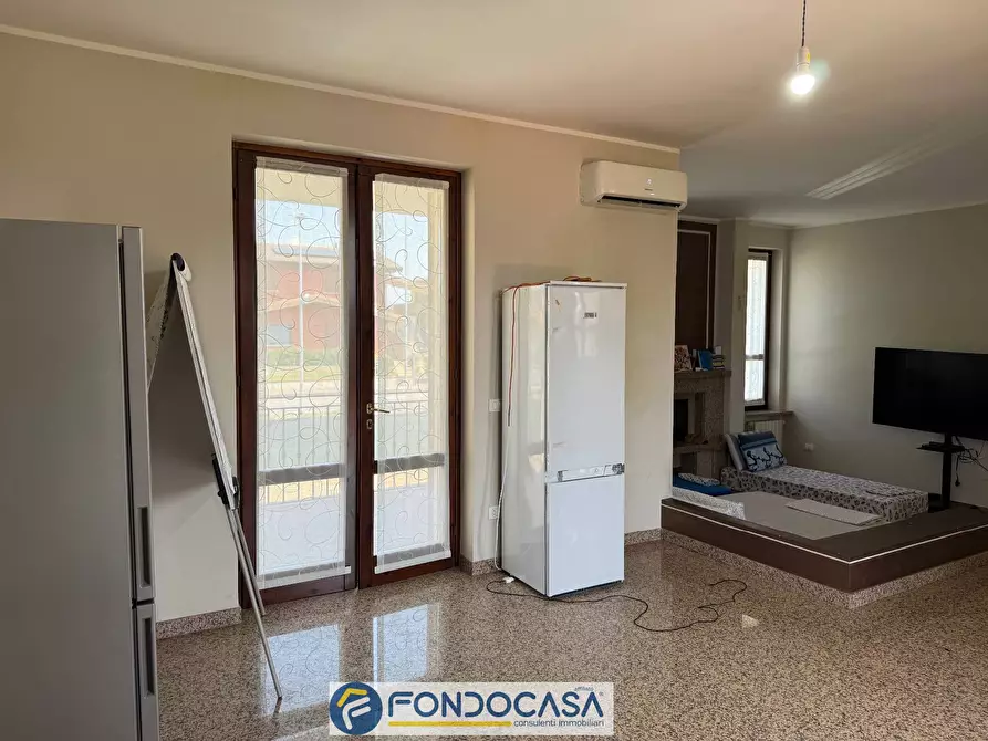 Immagine 8 di Villa in vendita  19 a Travagliato