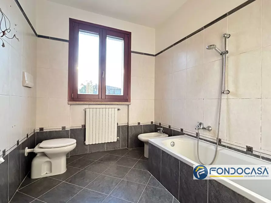 Immagine 18 di Appartamento in vendita  a Palazzolo Sull'oglio