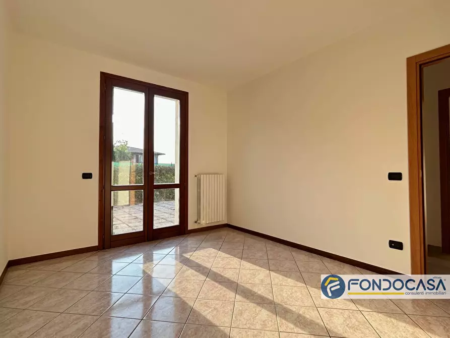 Immagine 13 di Appartamento in vendita  a Palazzolo Sull'oglio