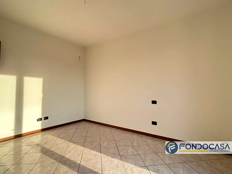 Immagine 16 di Appartamento in vendita  a Palazzolo Sull'oglio