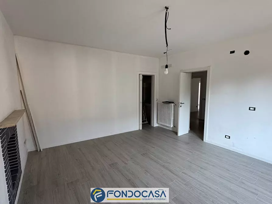 Immagine 6 di Appartamento in vendita  a Palazzolo Sull'oglio
