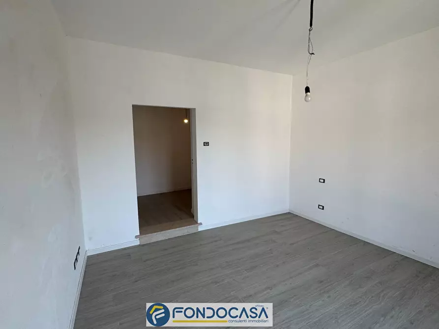 Immagine 13 di Appartamento in vendita  a Cologne