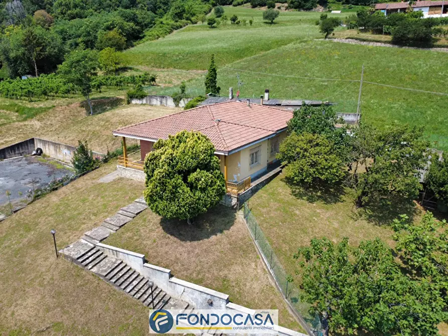 Immagine 3 di Villa in vendita  a Castelli Calepio
