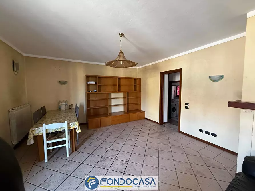 Immagine 3 di Appartamento in vendita  a Lograto