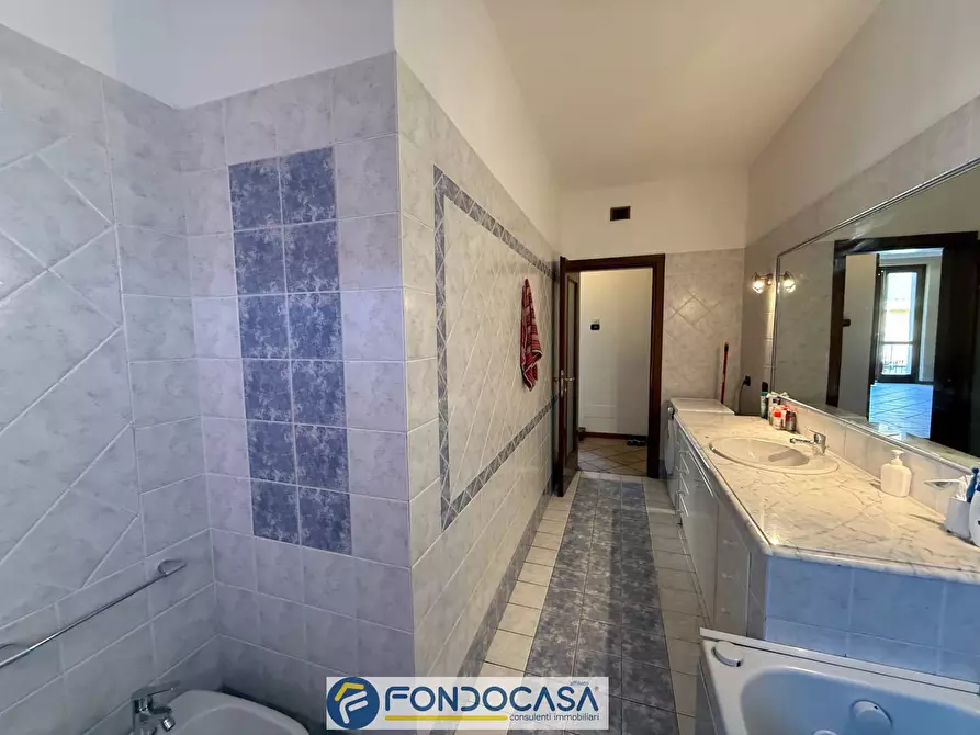 Immagine 15 di Appartamento in vendita  a Lograto