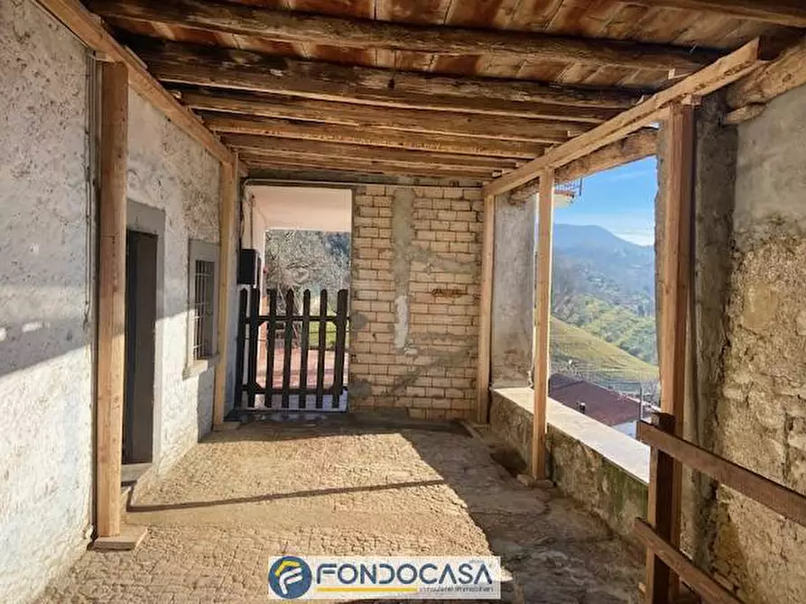 Immagine 9 di Rustico / casale in vendita  snc a Sarnico