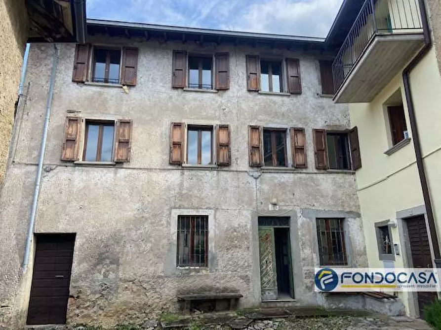 Immagine 2 di Appartamento in vendita  snc a Zogno