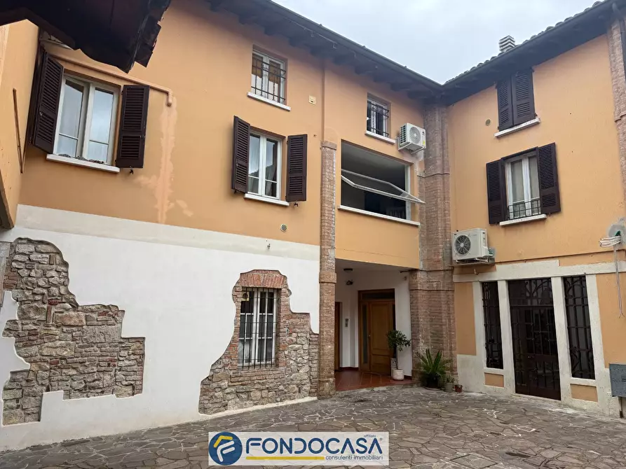 Immagine 1 di Appartamento in vendita  a Brescia