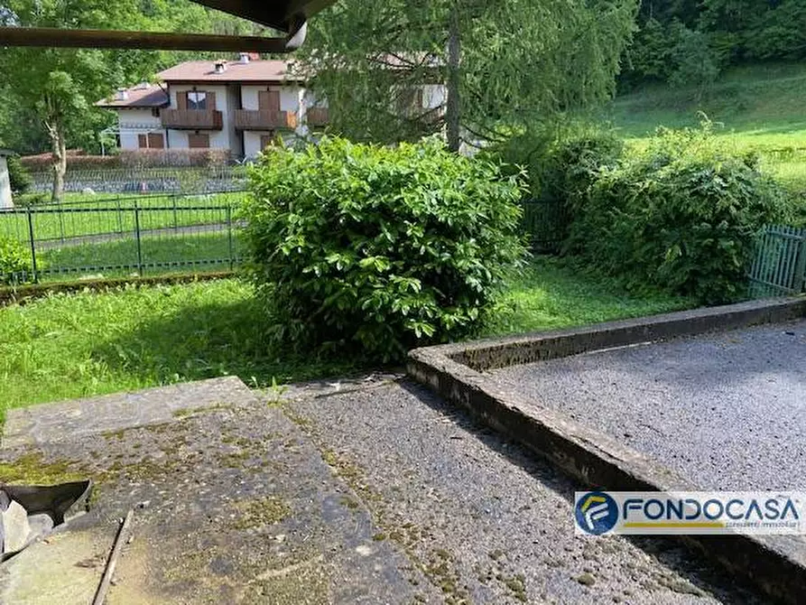 Immagine 17 di Appartamento in vendita  snc a San Pellegrino Terme