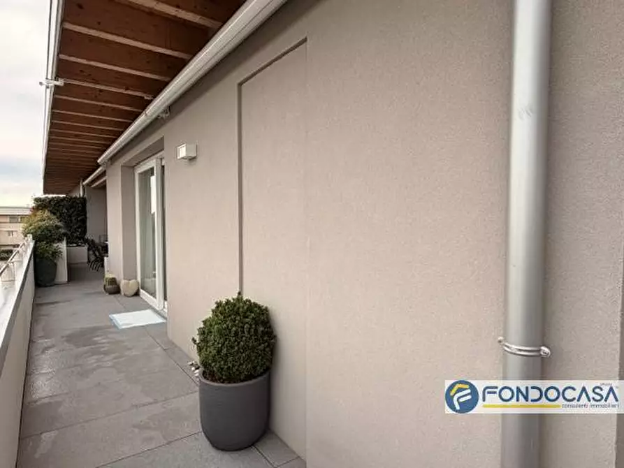 Immagine 22 di Attico in vendita  a Adrara San Martino