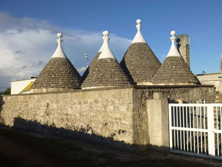 Immagine 13 di Villa in vendita  in via gianfeelice 52 a Martina Franca