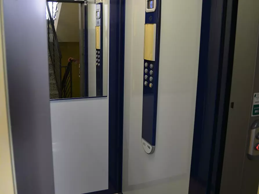 Immagine 4 di Appartamento in vendita  in Via Cairoli 22 a Moncalieri