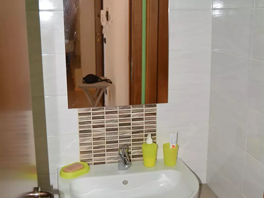 Immagine 10 di Appartamento in vendita  in Via Cairoli 22 a Moncalieri