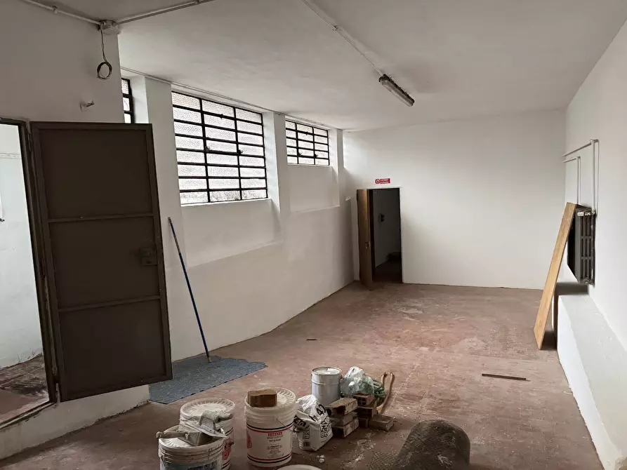 Immagine 4 di Box auto in vendita  in Via Domenico Tibone 10 a Torino