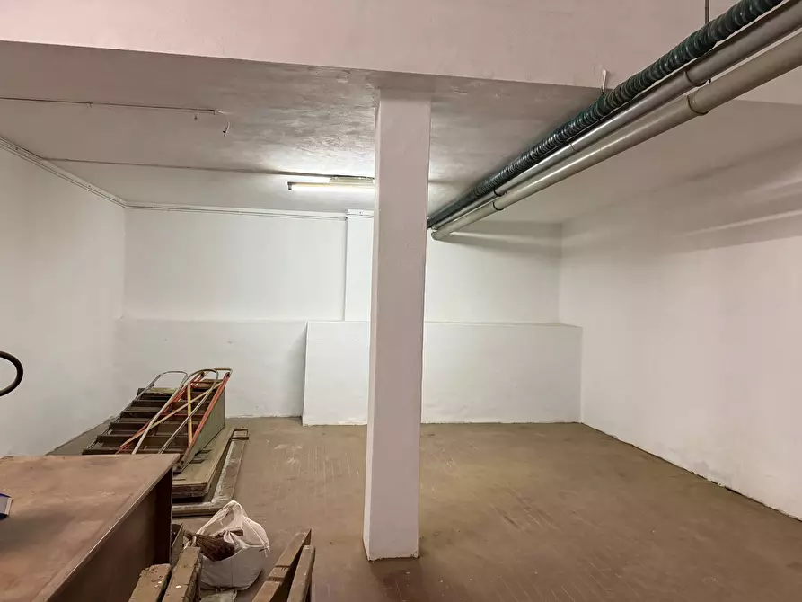 Immagine 6 di Box auto in vendita  in Via Domenico Tibone 10 a Torino