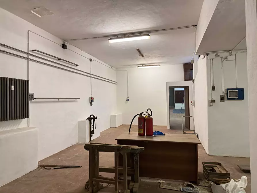 Immagine 10 di Box auto in vendita  in Via Domenico Tibone 10 a Torino