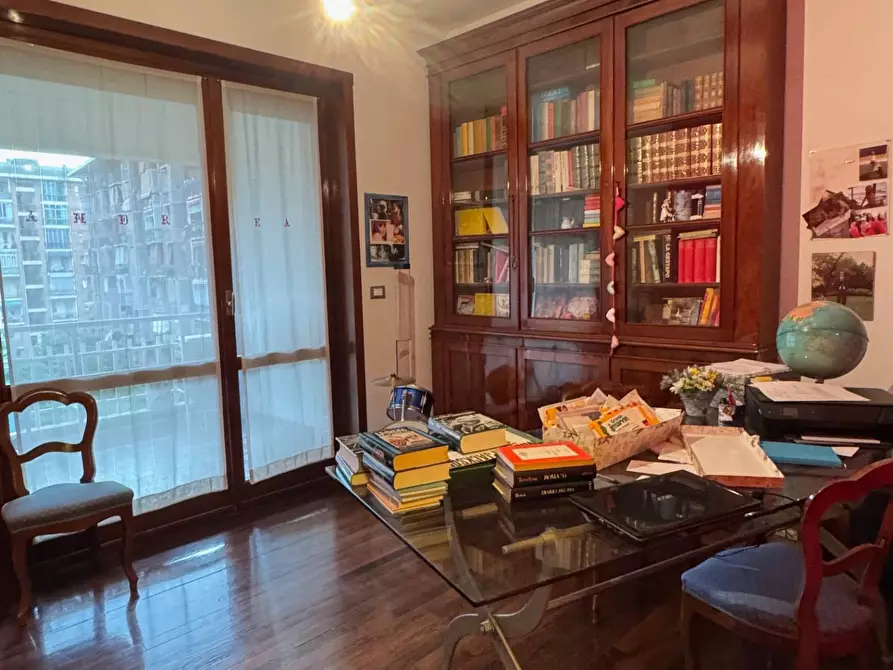 Immagine 9 di Appartamento in vendita  in Via Ventimiglia 98 a Torino