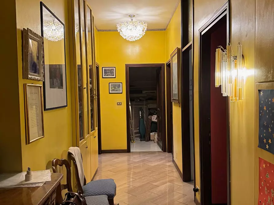 Immagine 7 di Appartamento in vendita  in Via Ventimiglia 98 a Torino