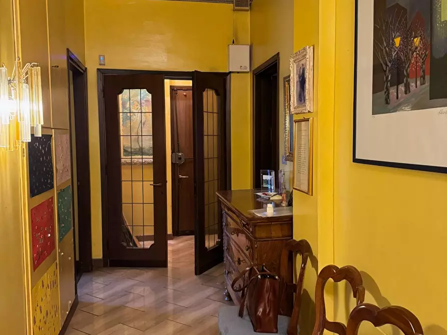 Immagine 8 di Appartamento in vendita  in Via Ventimiglia 98 a Torino