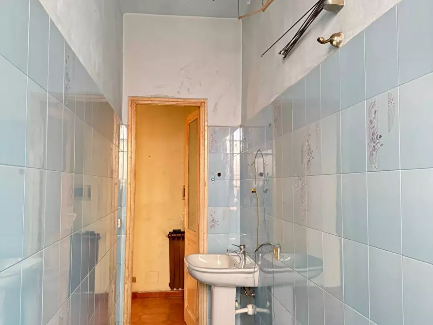 Immagine 11 di Appartamento in vendita  in Via Alba 5 a Torino