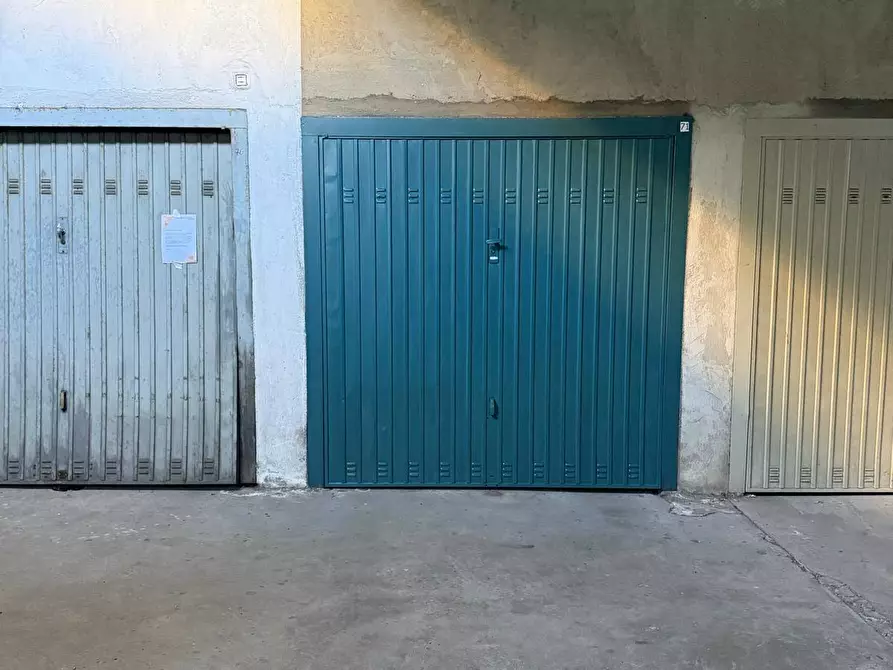 Immagine 4 di Box auto in vendita  in Via Buenos Aires 18 a Torino