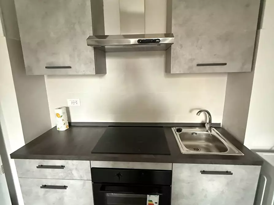 Immagine 9 di Appartamento in affitto  in Via Genova 166 a Torino