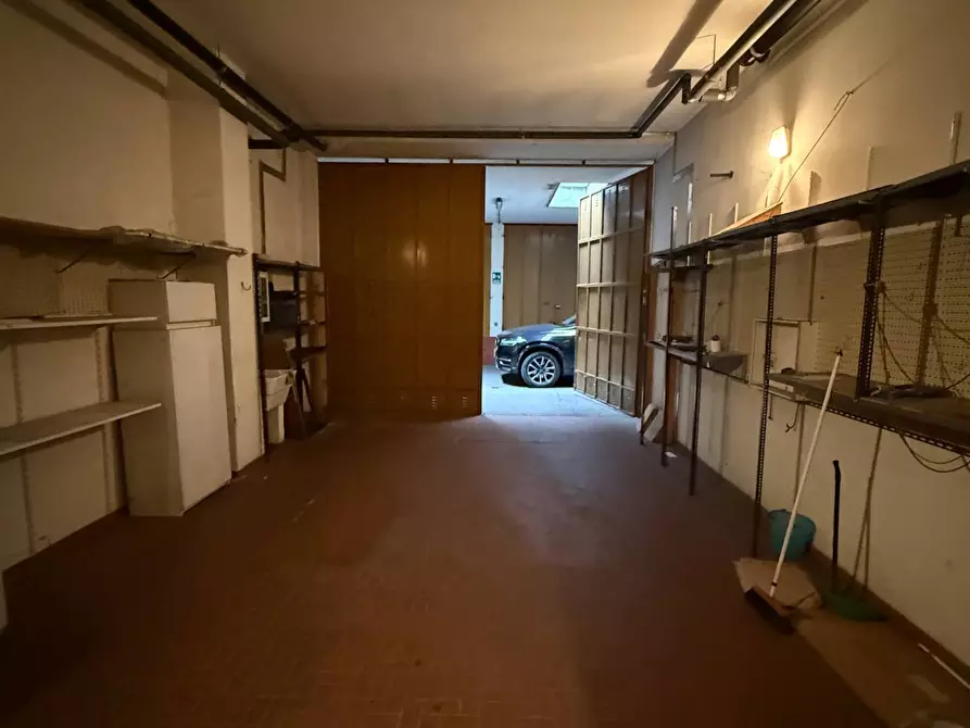 Immagine 5 di Box auto in vendita  in Via Somalia 8 bis a Torino